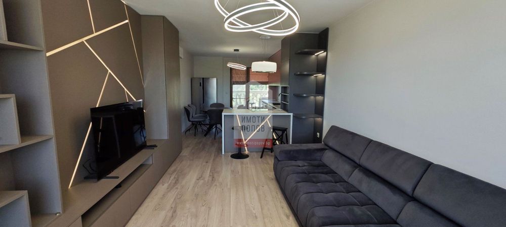Продава се Тристаен апартамент в Варна, Аспарухово - 104 кв.м за 2116 €/кв.м - Снимка #1