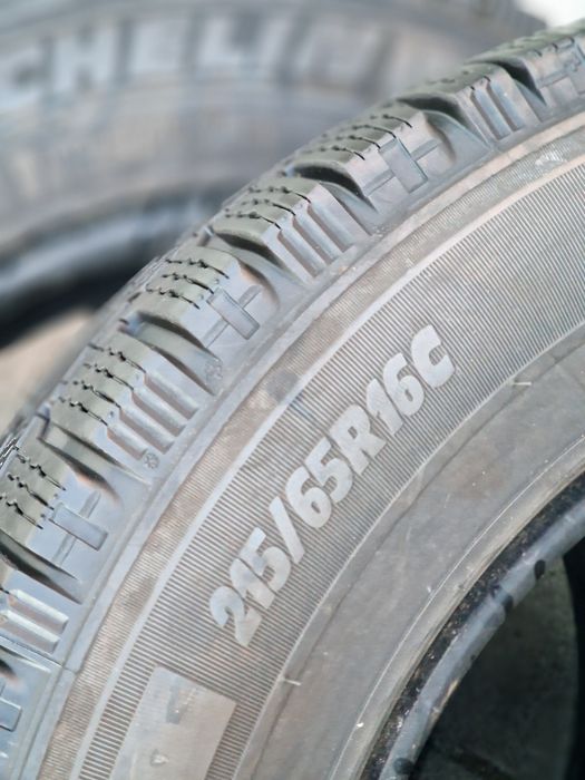 215 65 16c Michelin 4бр.