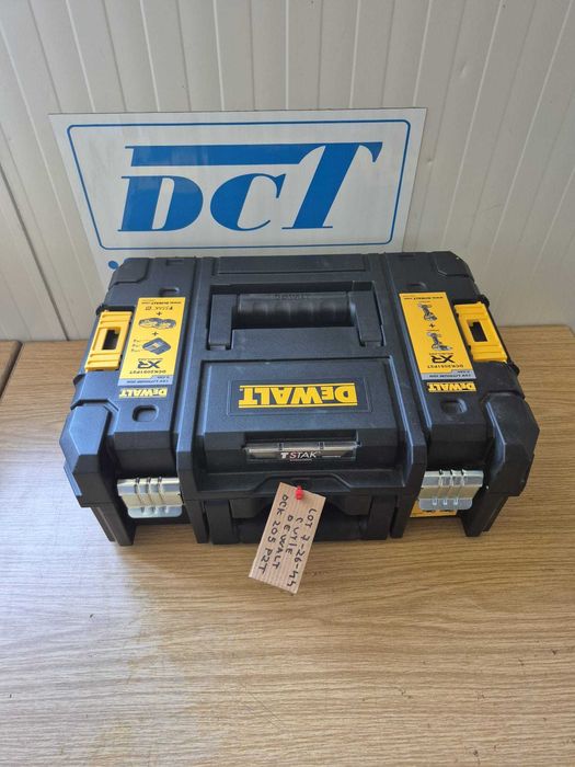 cutie dewalt dck205p2t - lot 7-26-44