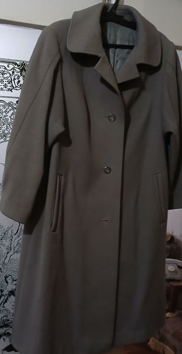 Пальто женское  .