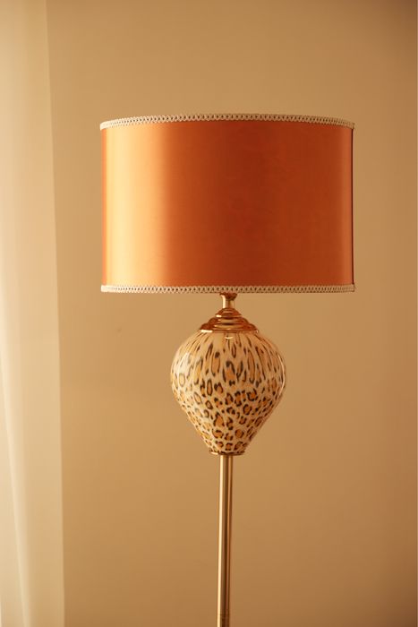 Продается торшер