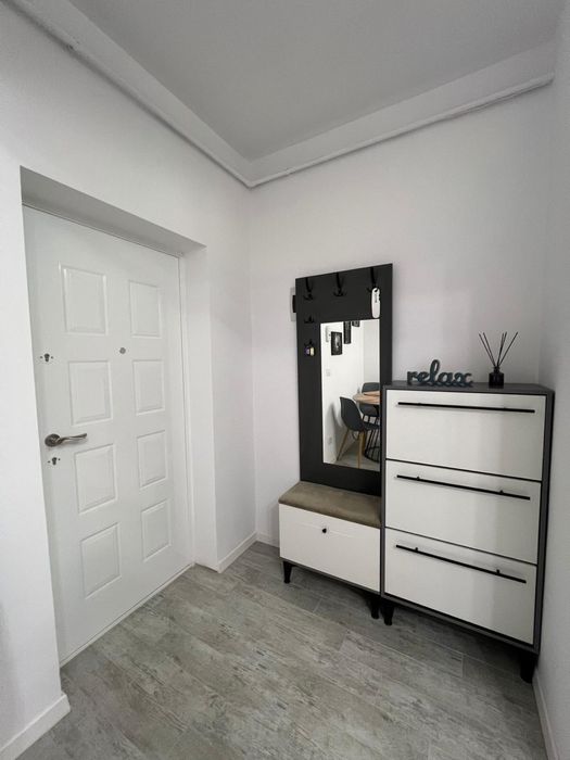 De inchiriat! Garsoniera-apartament cu o camera!