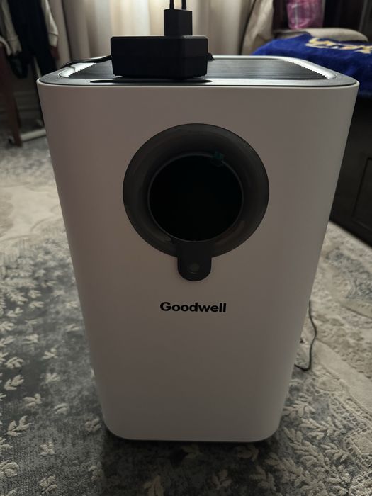 Очиститель и увлажнитель воздуха Goodwell ,новый