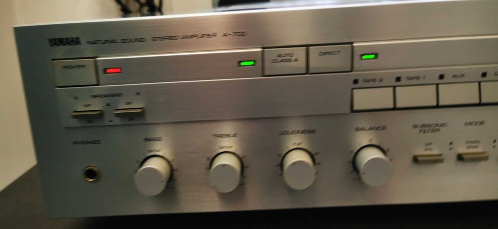 Vand Amplificator Yamaha A-700 pentru audiofili, in perfecta stare