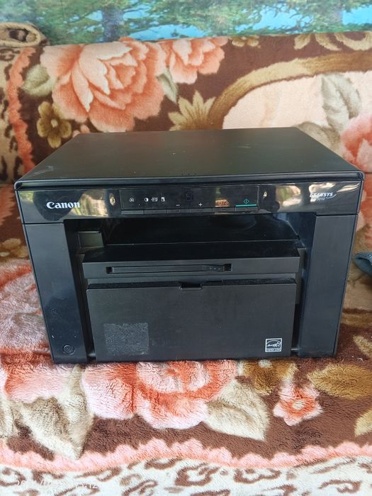 Принтер МФУ Canon i-SENSYS MF3010.