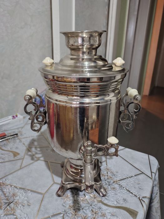 Продаю Тульский самовар на три литра