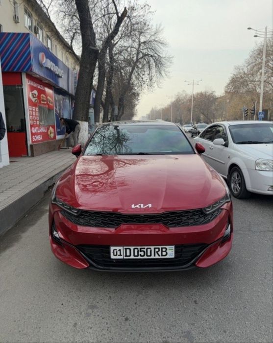 Kia k5 sotiladi GT line