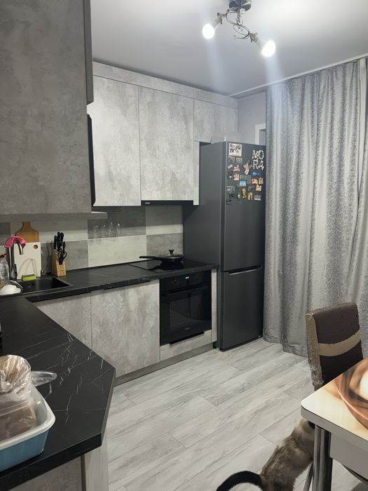 Продам 4х комнатную квартиру