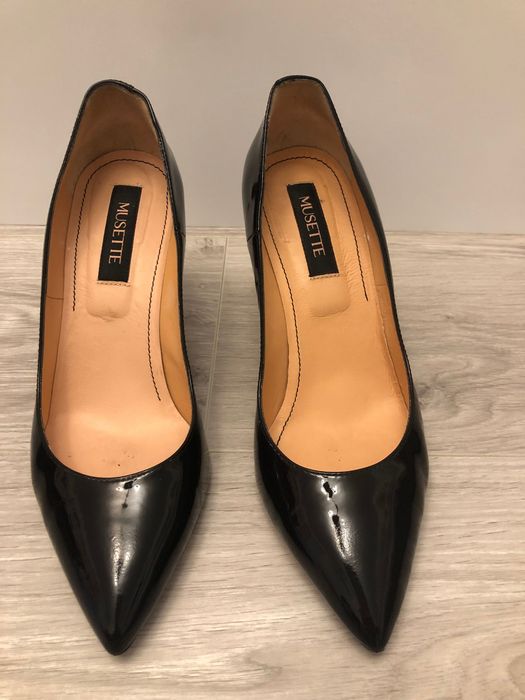 Pantofi dama, MUSETTE, piele, marimea 38, negri, stare foarte buna