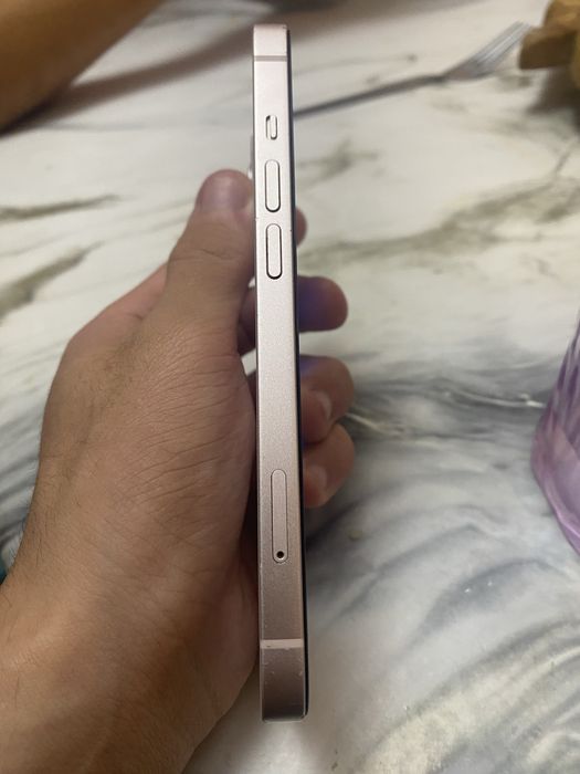 Айфон 13 IPhone 13