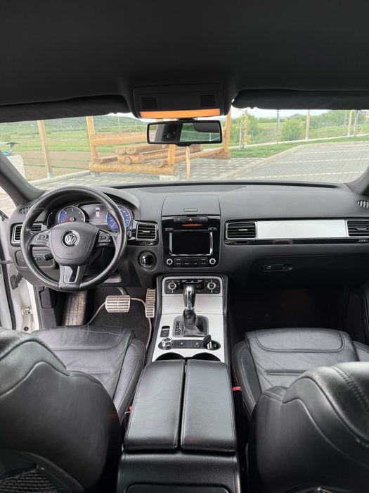 VOLKSWAGEN Touareg 2013 — imagine 5