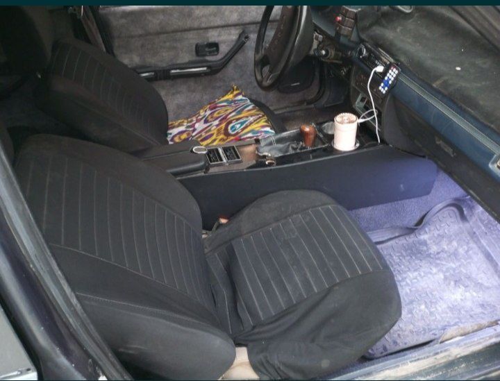 Ауди 80 холати яхши бензин газббъббббъбъ