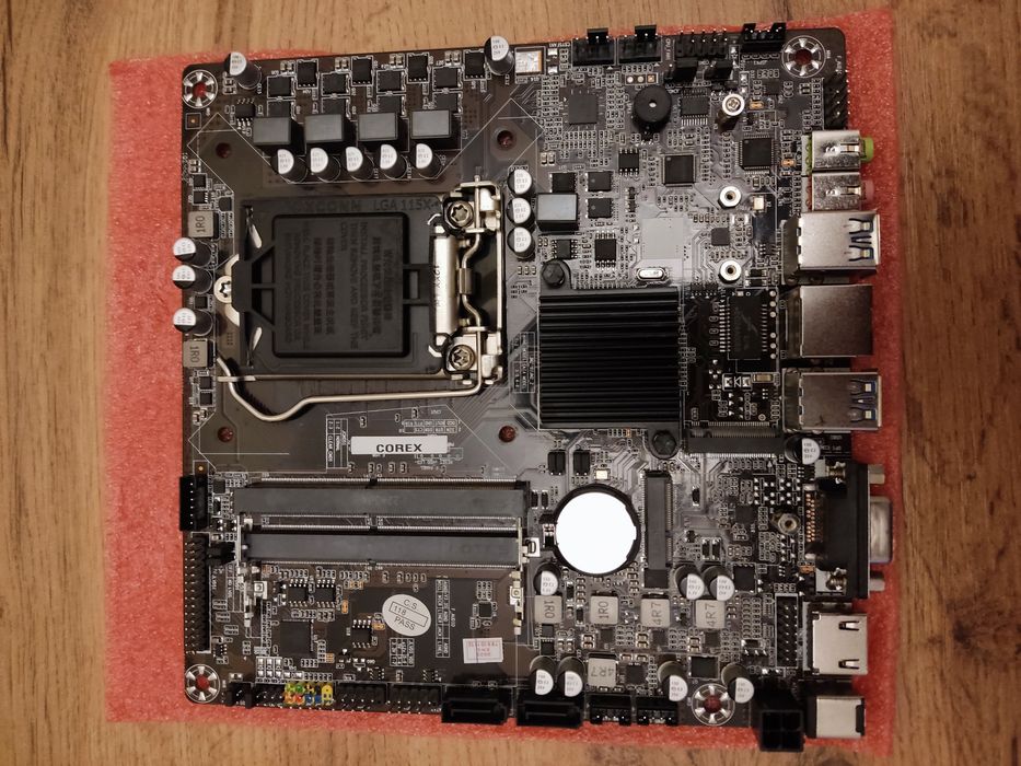 Материнские платы для моноблоков HM65, H310