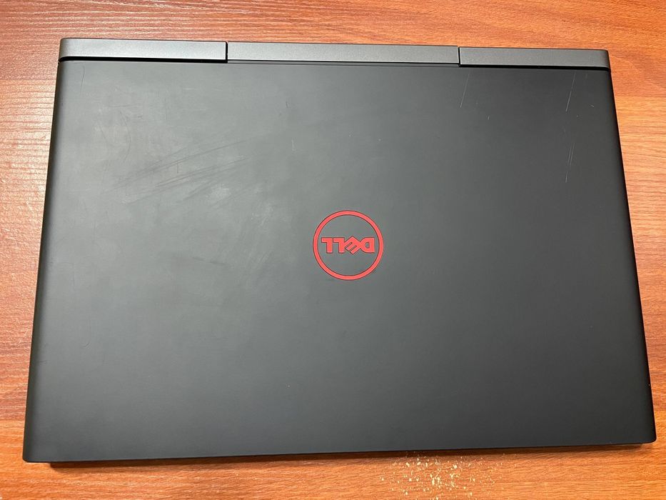 Dell Inspiron 15 7000 Gaming i7 7700HQ/GTX1050TI/16gb/128gb/1000gb