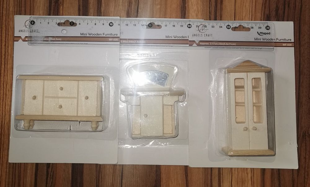 Vand set 3 piese mobila papusi sigilate 7-12 cm