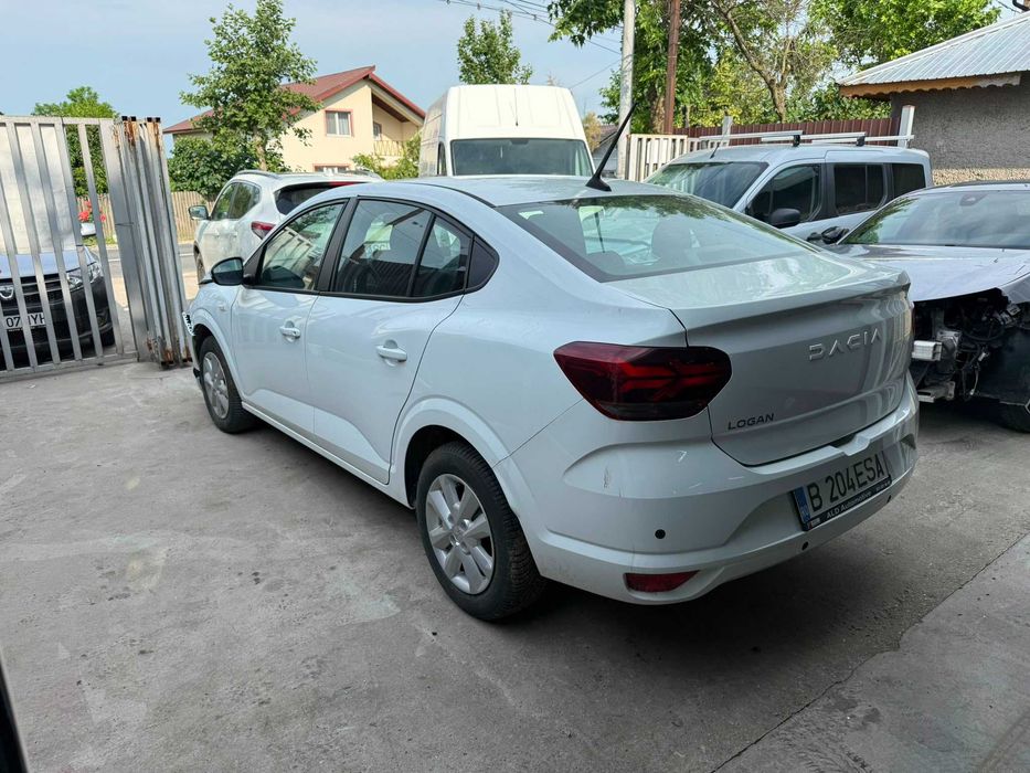 DACIA Logan 2023 — imagine 5