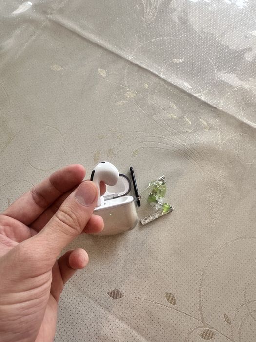 AirPods gen 3, идеальное состояние