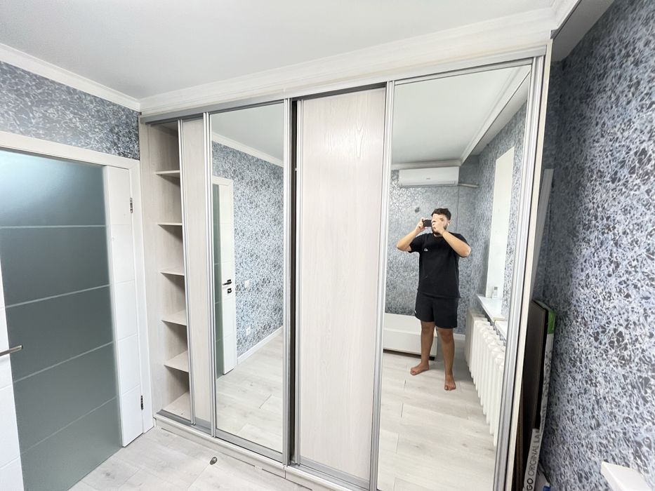 Большой шкаф даром