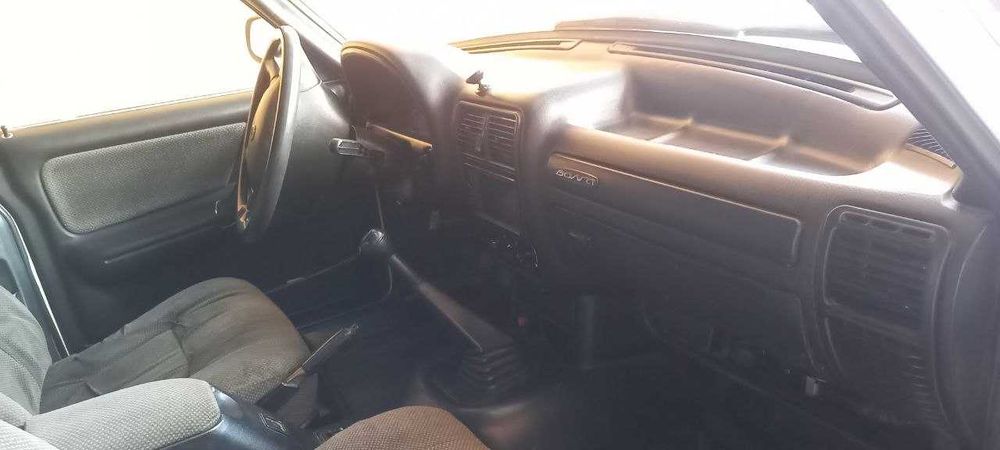 ГаЗ 3102 сотилади