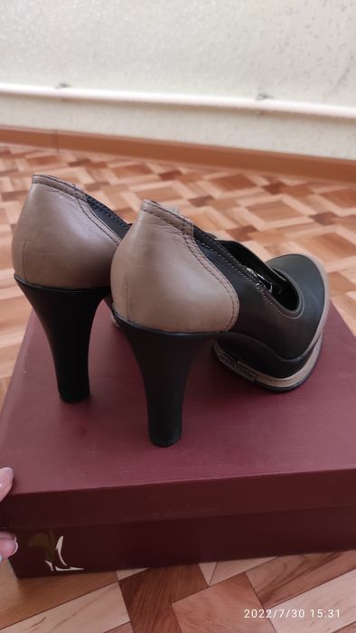 Туфли женские каблуки