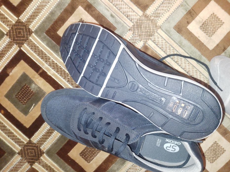 Adidași pentru fete nr37 i adidasi baeti noi nr 43  geanta neagra de p