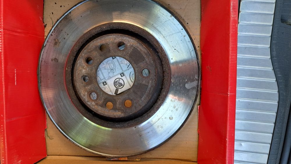 Предни дискове Опел Зафира б