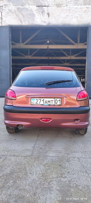 Продам Peugeot 206