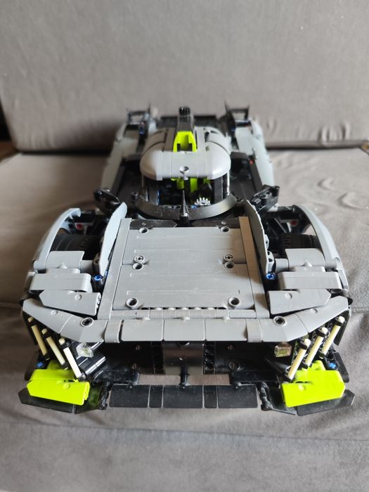Lego Technic 42156: Peugeot Le Mans