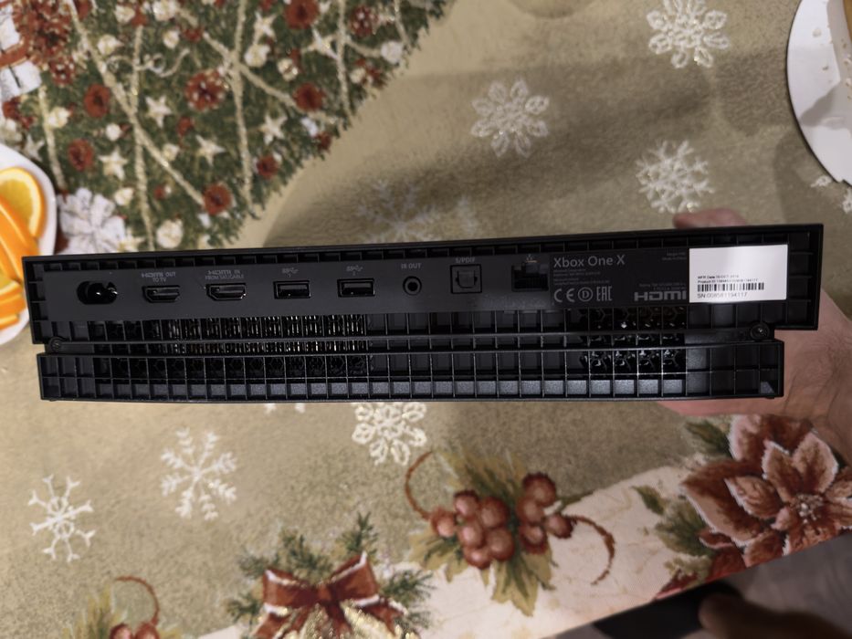Xbox one X 1TB обмен на ps4 pro