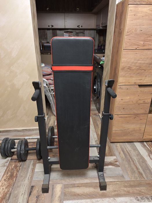 Сгъваема лежанка с регулиране на височината и ъгала