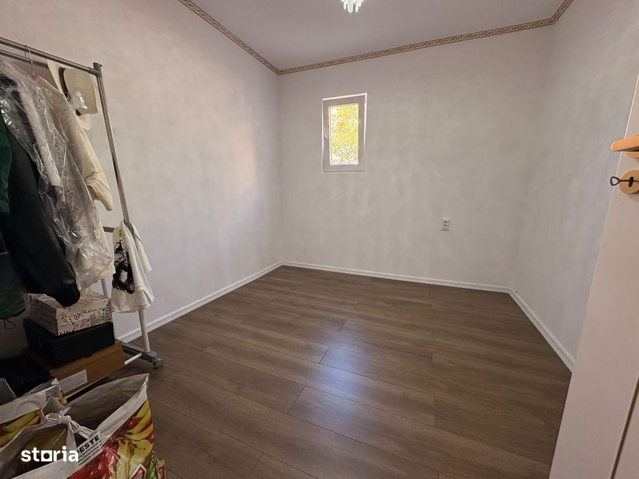 Vilă modernă - 7 camere, curte individuală și terasă–Vitan–Mihai Bravu