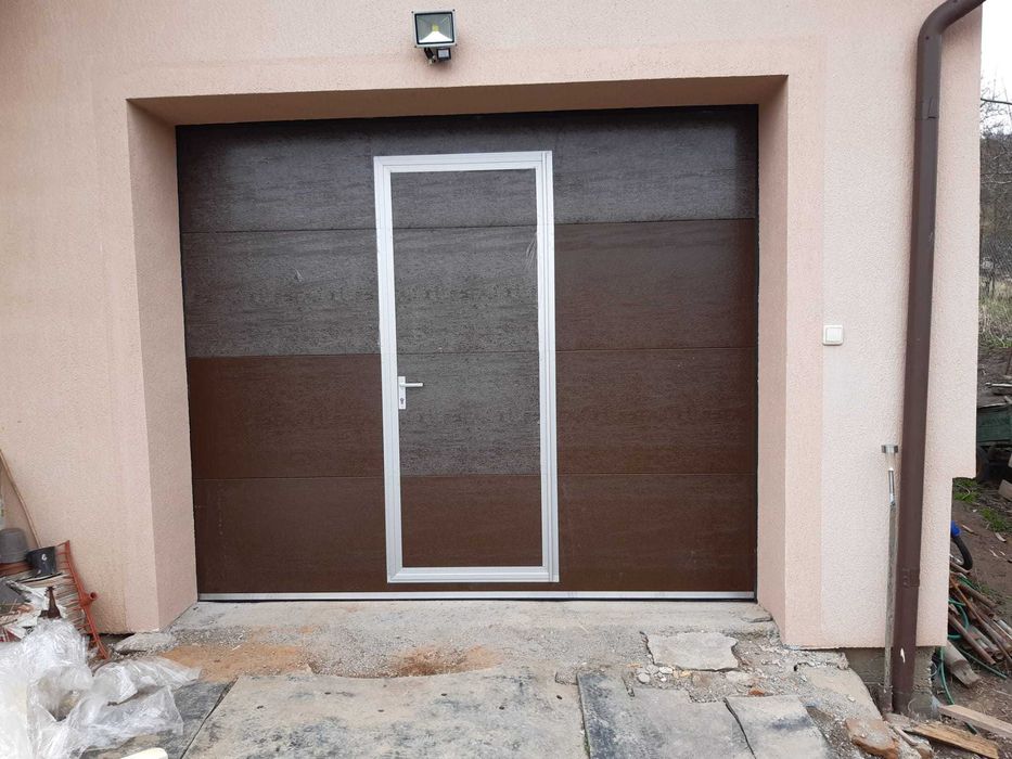 Uși de garaj Automatizate
