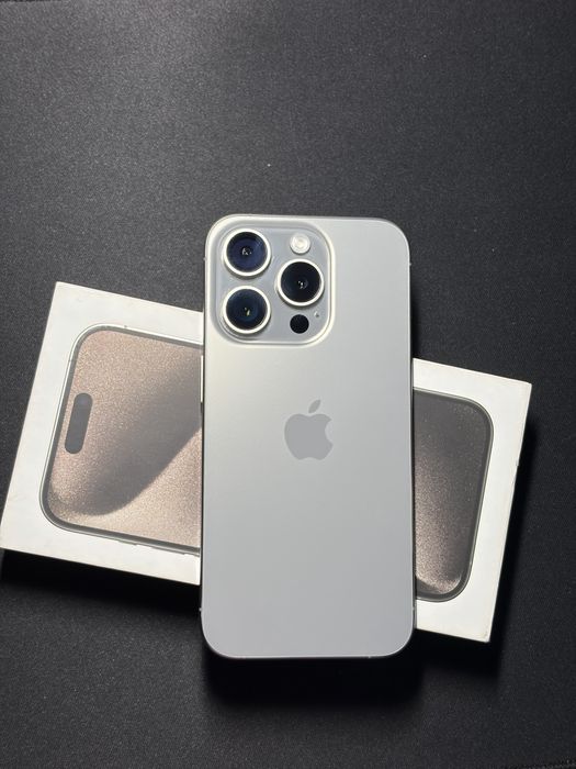 iPhone 15 Pro в идеальном состоянии