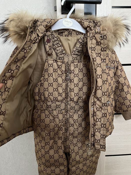 Продам детский комбинезон двойку