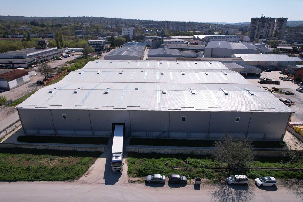 Дава се под наем Склад в Разград, Абритус - 7000 кв.м за 25500 € - Снимка #3