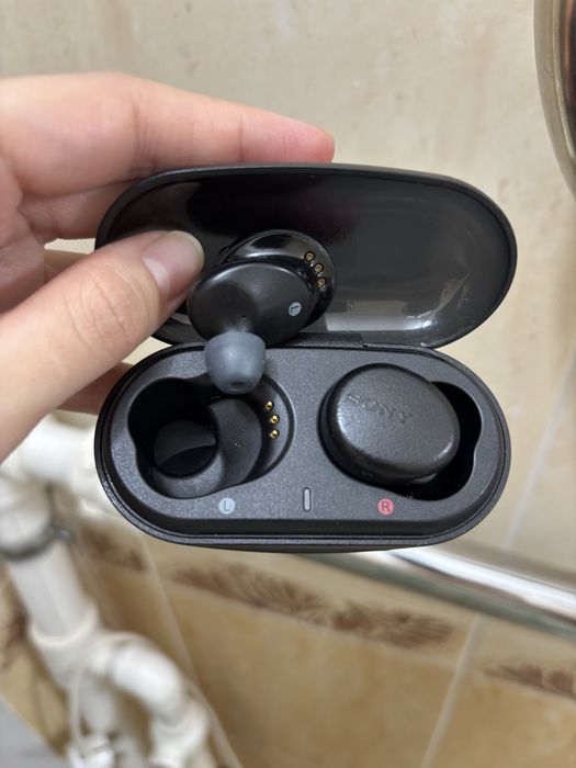 Наушники sony wf-xb700