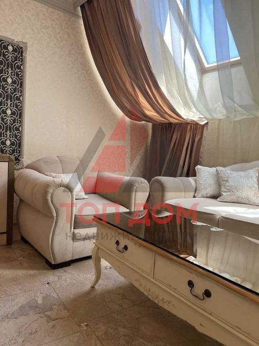 Дава се под наем Двустаен апартамент в Варна, Зимно кино Тракия - 101 кв.м за 700 € - Снимка #1