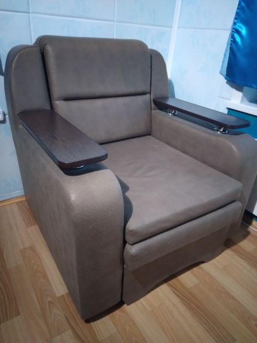 Продам кресло- кровать