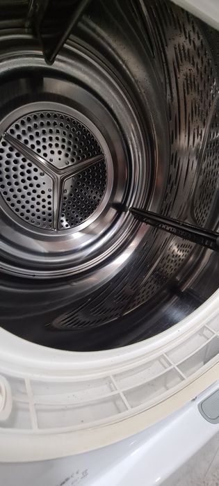 Сушилня с нагревател AEG 7кг