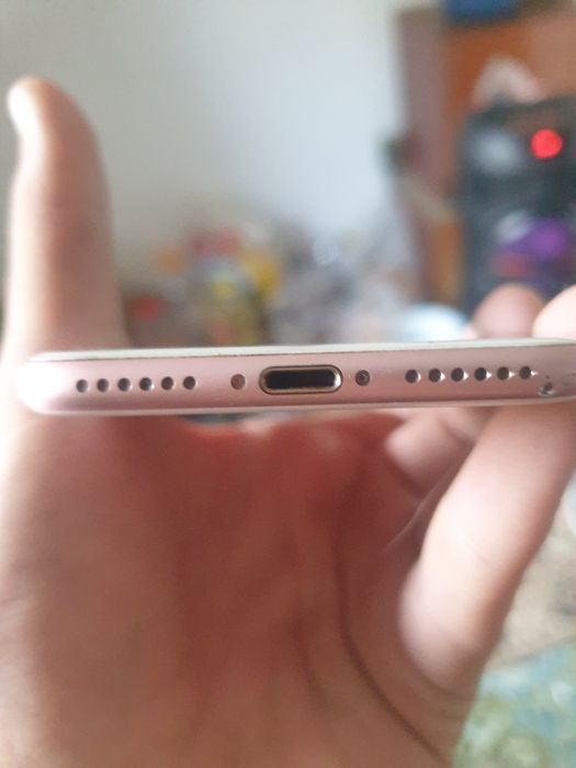 iphone 7  4 года