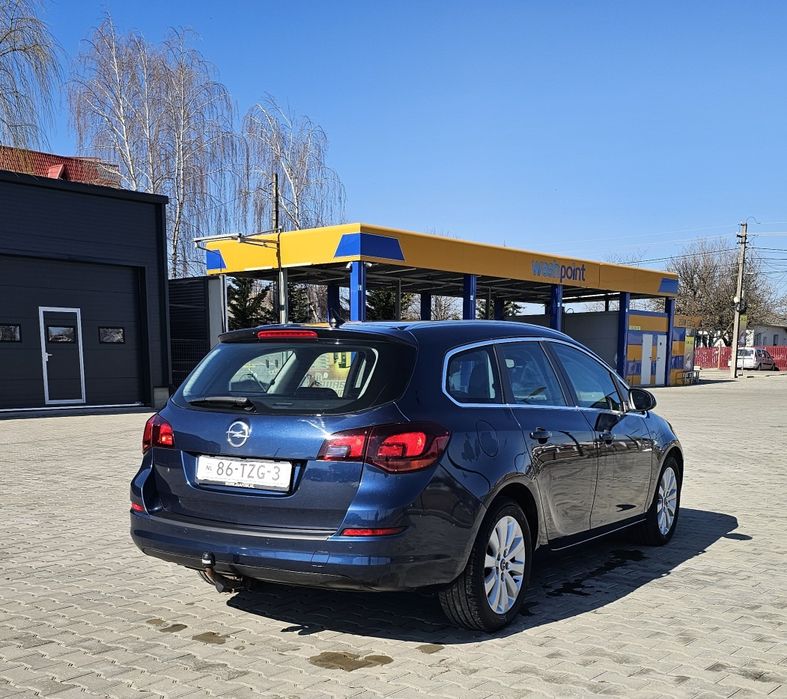 Opel astra  2012 euro5   1.7 diesel