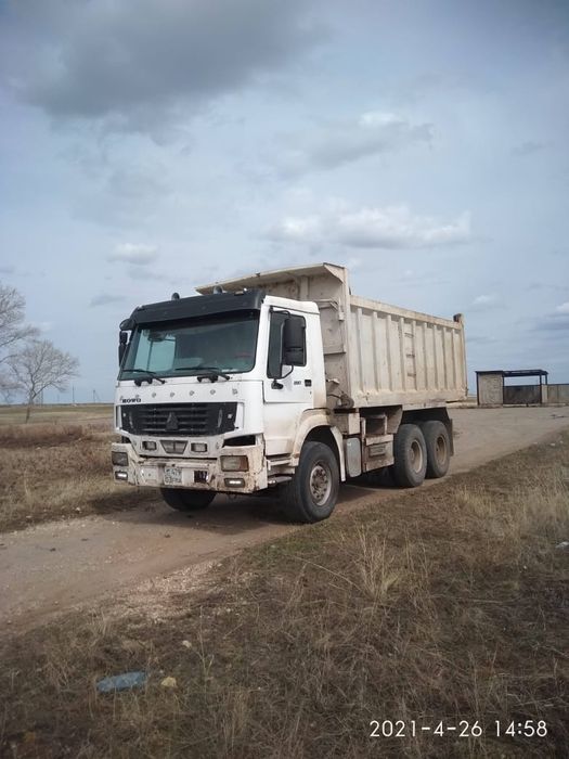 Продам Хова самосвал
