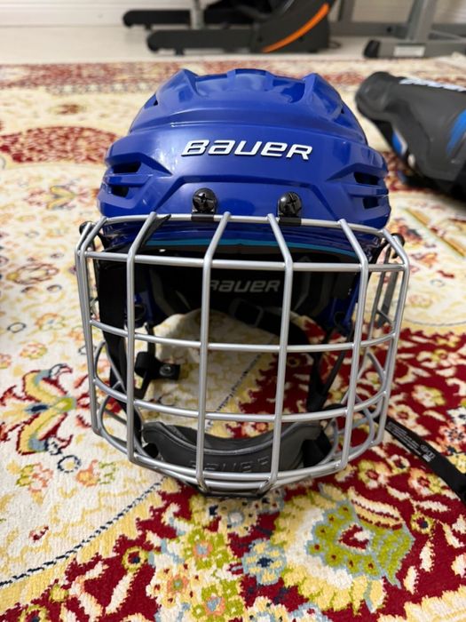 Хокейная экипировка