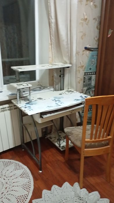 Место в комнате на 1 девушку