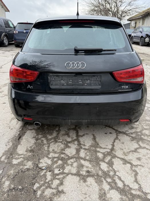 Ауди А1 на части Audi A1 1.6tdi CaY автомат 4 врати 150000км