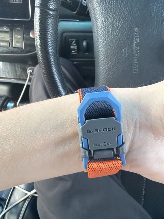 Наручные часы Casio DW-5600MNC-8A2