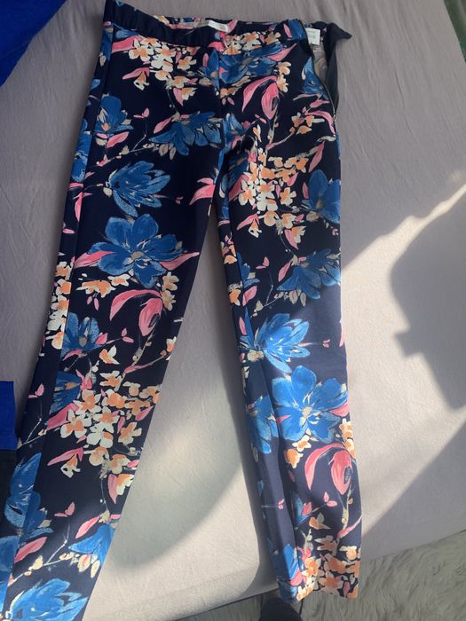 Pantaloni și blugi mărimea xs