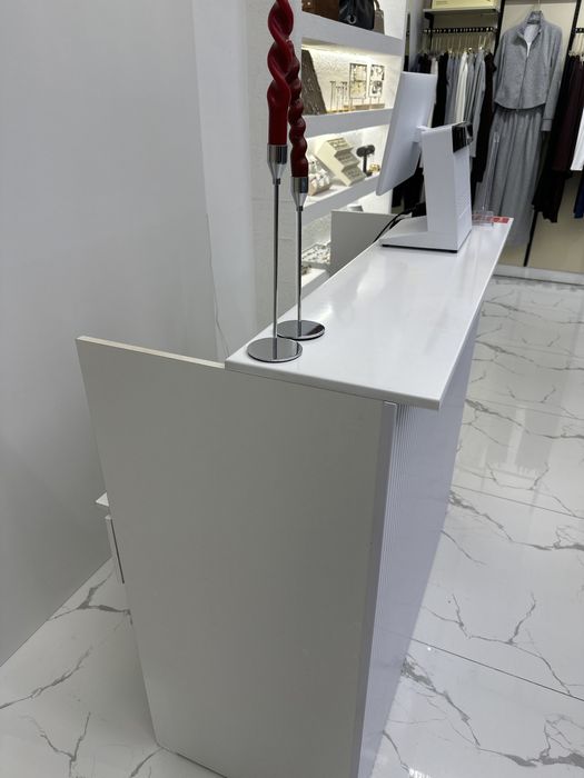 Продам Ресепшен б/у