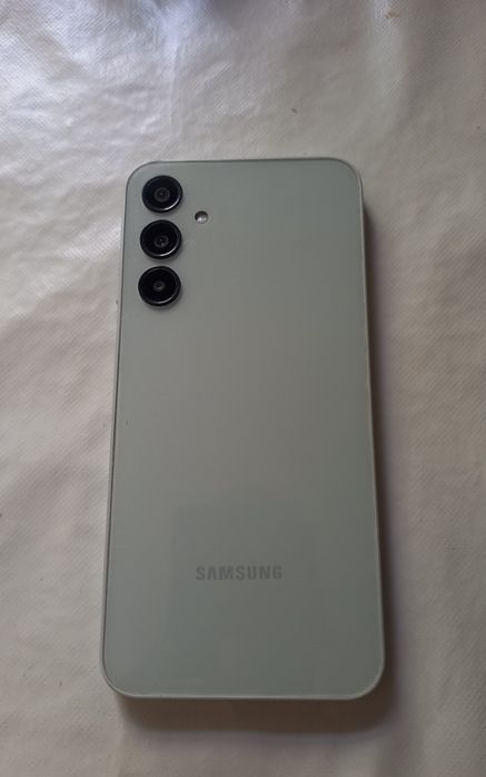 SAMSUNG  8/256 гб