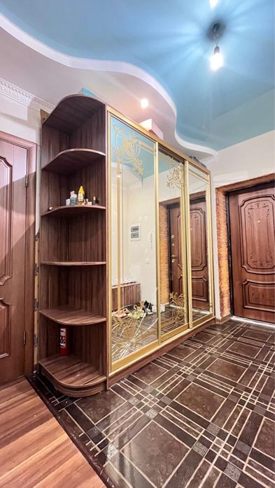 Срочно продам купе шкаф